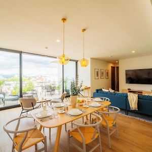 Deluxe Penthouse 2 Bedrooms Terrace